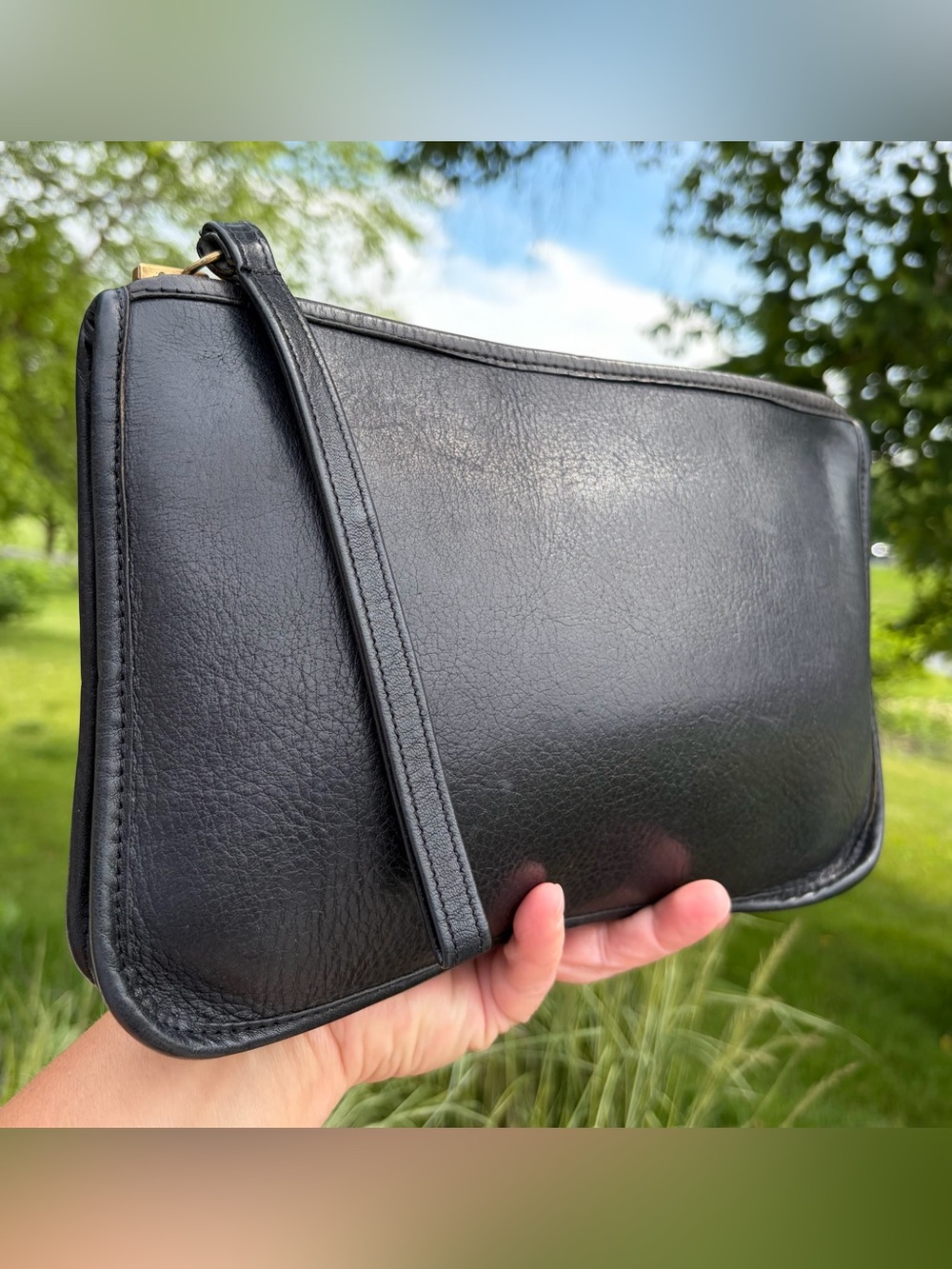 Vintage COACH Navy Bonnie Cashin Zippered Clutch EUC - Picture 17 of 17